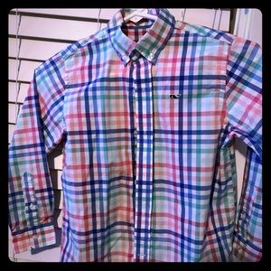 Boys size 6 vineyard vines collared dress shirt